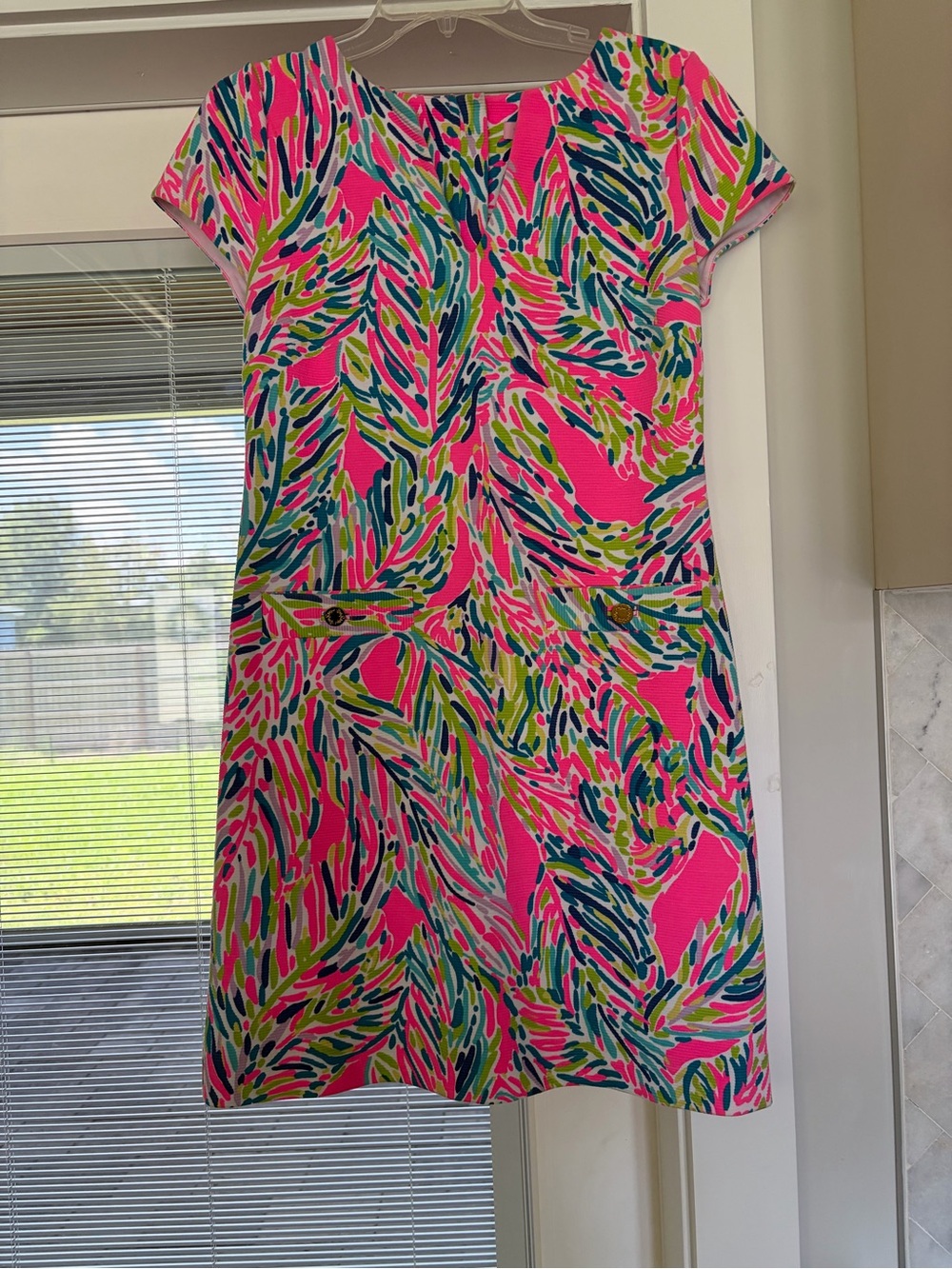 Lilly Pulitzer Pink, Teal & Green Tropical Print Dress Size Small